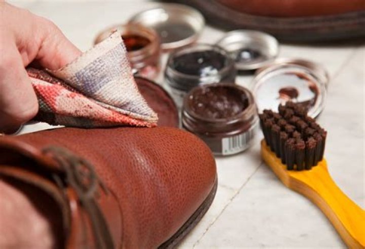 Is shoe polish the same as leather conditioner?